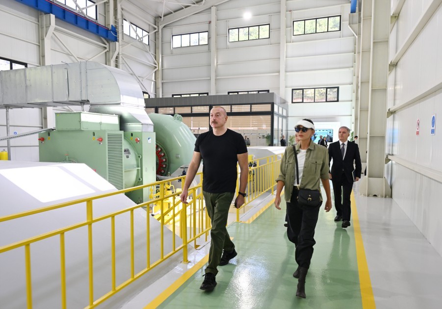 Prezident və xanımı Kəlbəcərdə açılışlarda iştirak etdilər -FOTOLAR (YENİLƏNİB)