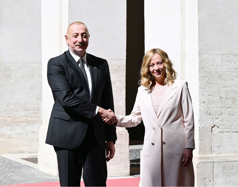 Prezident Meloni ilə görüşdü -YENİLƏNİB (FOTOLAR)
