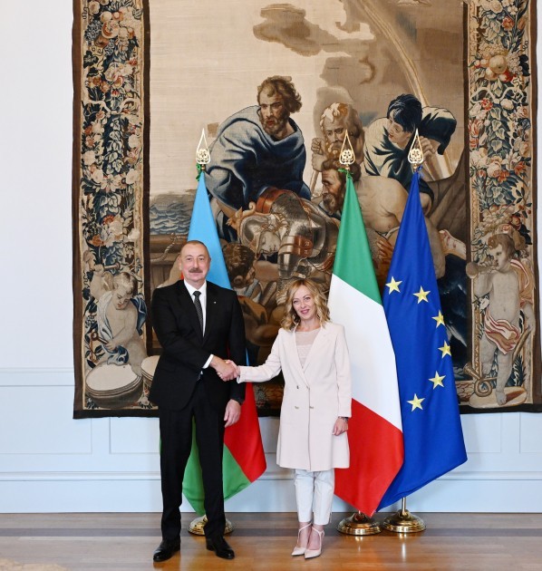 Prezident Meloni ilə görüşdü -YENİLƏNİB (FOTOLAR)