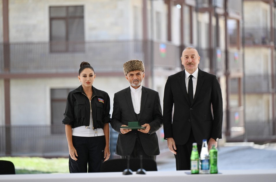 Prezident və xanımı Cəbrayılda açılışda iştirak etdilər - YENİLƏNİB