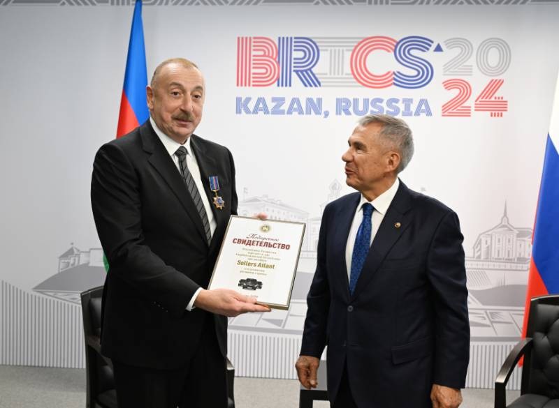 İlham Əliyev Tatarıstanın “Dostluq” ordeni ilə təltif edildi -YENİLƏNİB (FOTO)