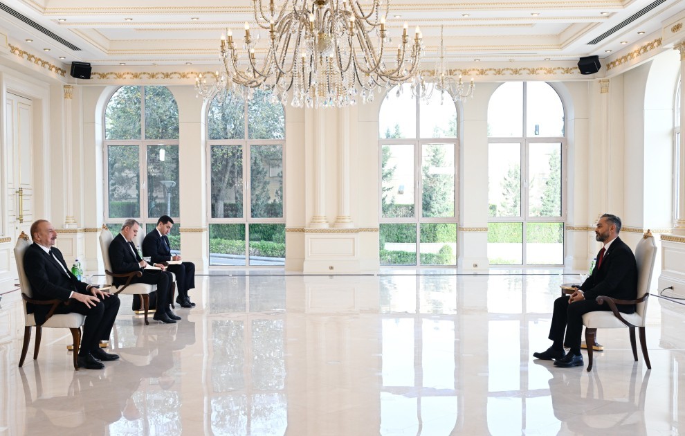 Prezident yeni təyin olunmuş səfirlərin etimadnamələrini qəbul etdi - FOTOLAR