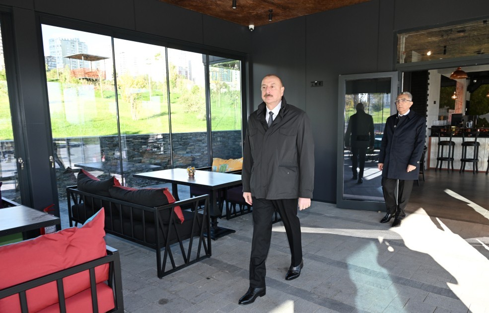 İlham Əliyev Mərkəzi Parkın üçüncü hissəsinin açılışında - FOTOLAR (YENİLƏNİB)