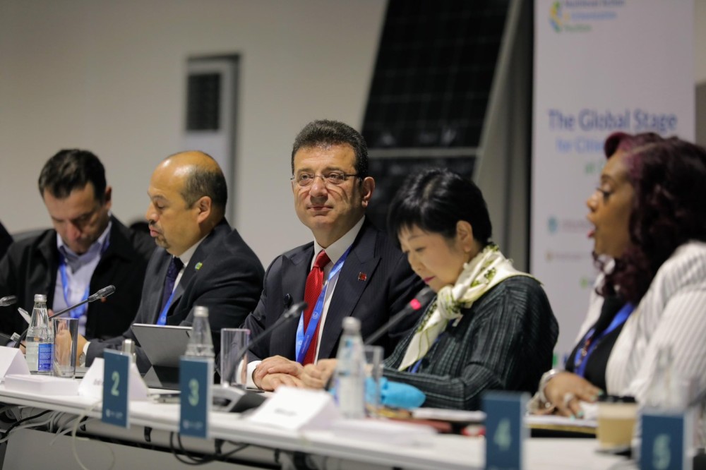 Əkrəm İmamoğlu Bakıda Heydər Əliyevin məzarını ziyarət etdi -FOTO