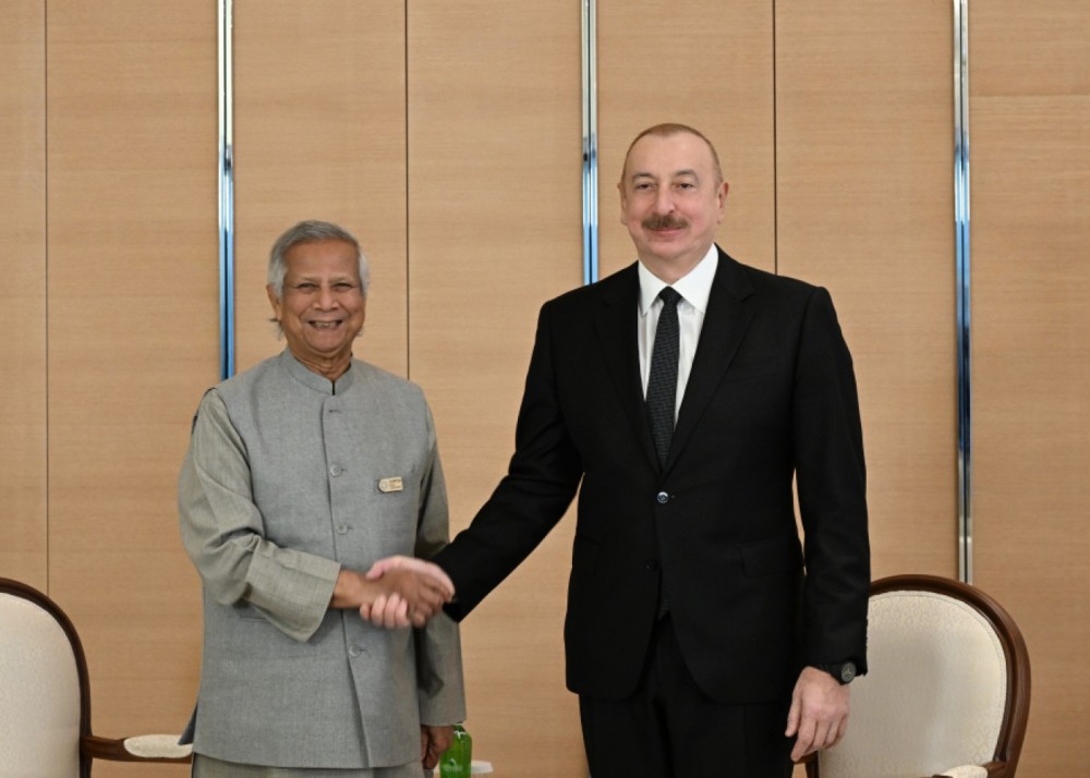 Prezident Banqladeş Müvəqqəti Hökumətinin Baş müşaviri ilə görüşdü -FOTOLAR (YENİLƏNİB)