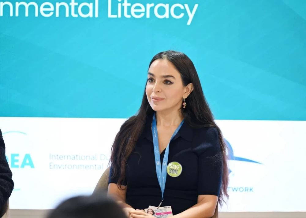 Leyla Əliyeva gənclərin ətraf mühit savadlılığının artırılmasına dair müzakirələrdə -FOTOLAR