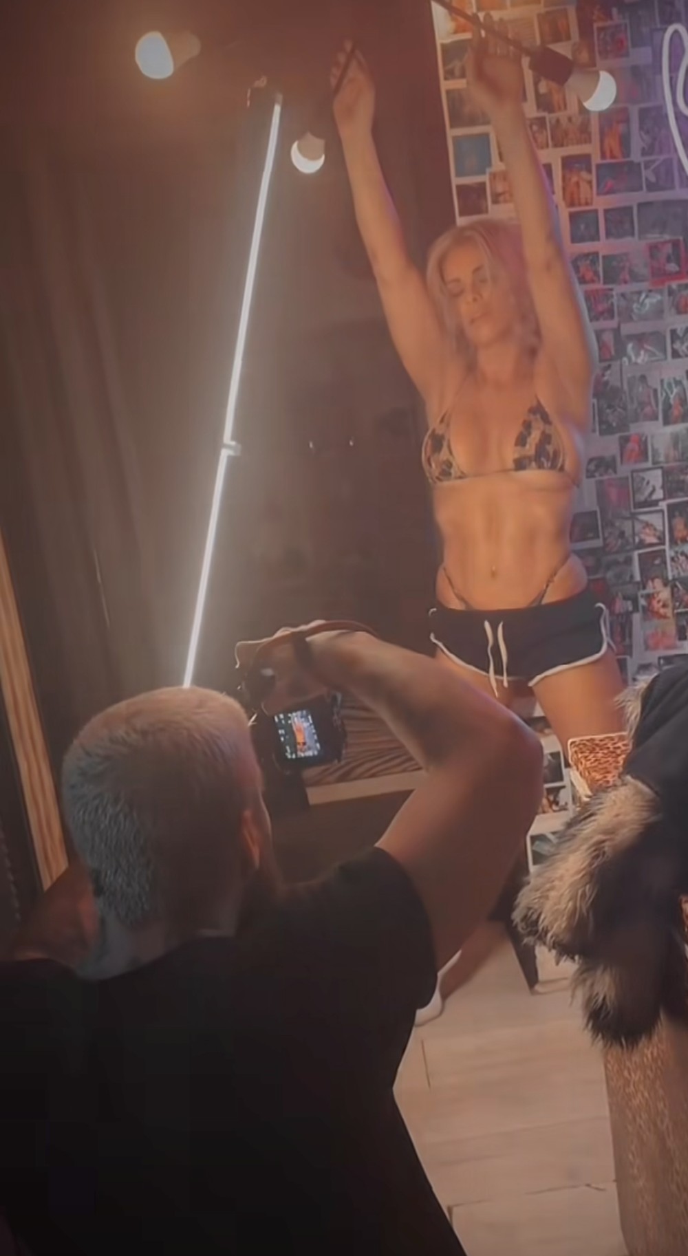 Tanınmış  qadın idmançıyarıçılpaq görüntüləndi (FOTO)