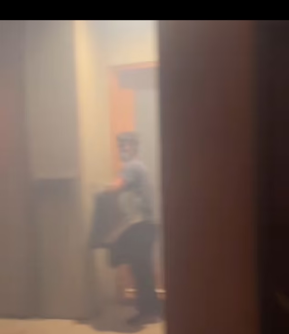 Los-Ancelesdə 5 milyon dollarlıq ev yanıb/ VİDEO+ FOTO