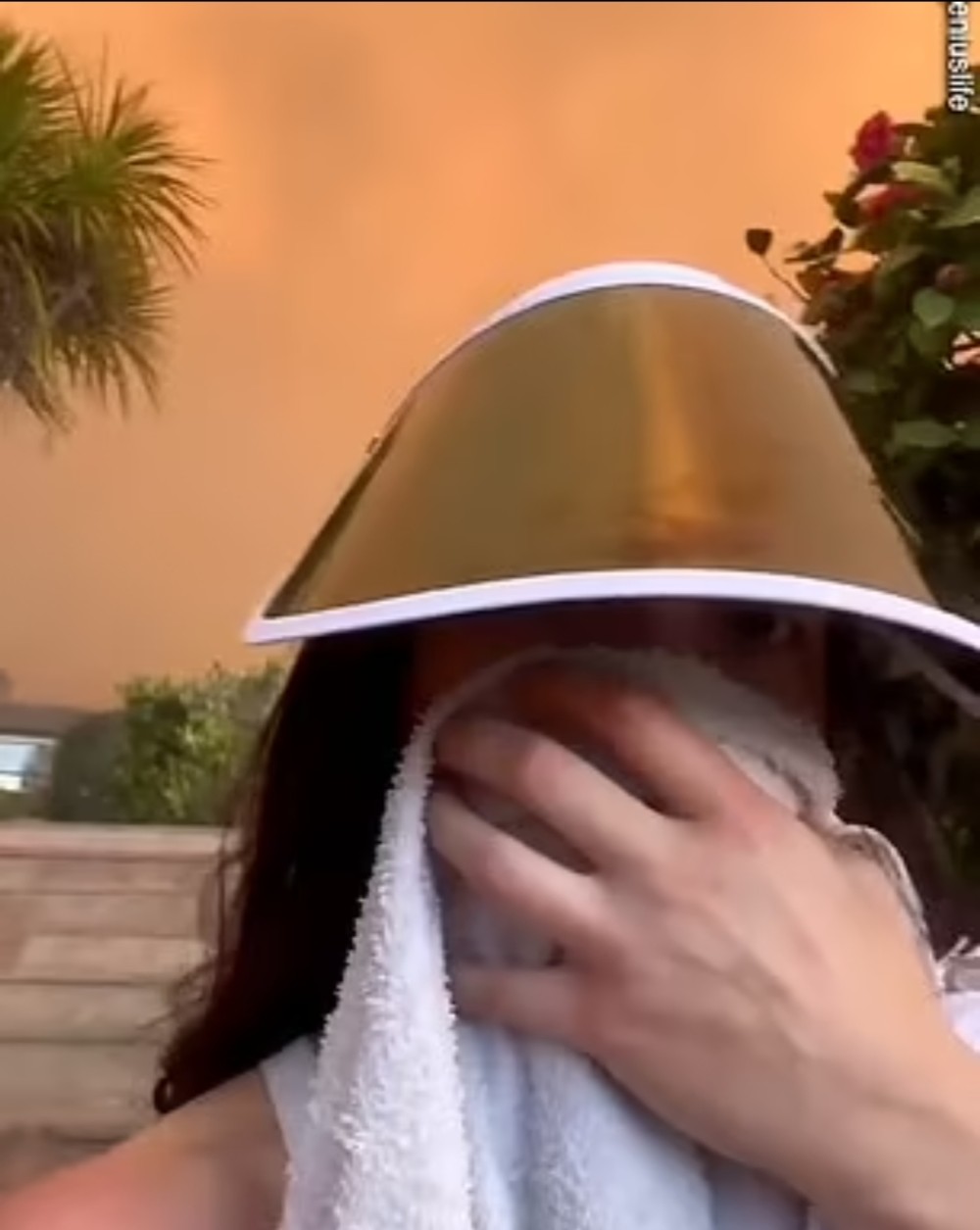 Los-Ancelesdə 5 milyon dollarlıq ev yanıb/ VİDEO+ FOTO