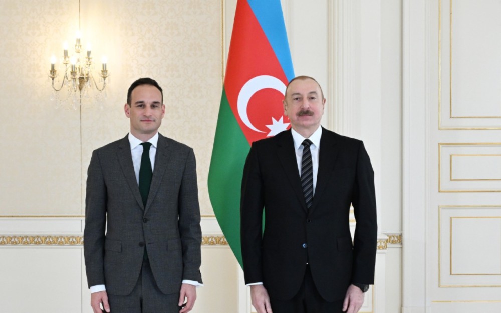 Prezident yeni səfirlərin etimadnaməsini qəbul etdi - YENİLƏNİB