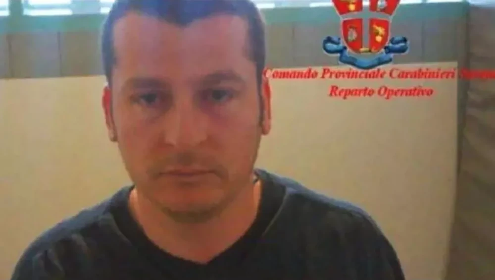 Qətl törətmiş cinayətkar, zibil atmaq adı ilə həbsxanadan qaçdı