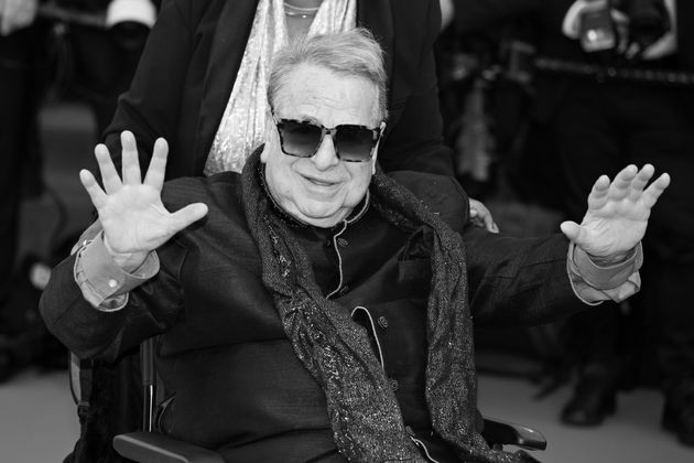 Tanınmış yazıçı və ssenarist vəfat edib