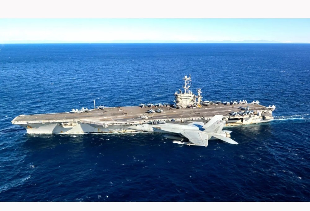 Türkiyə gəmisi ABŞ döyüş gəmisinin kapitanını qovulmasınaSƏBƏB OLDU