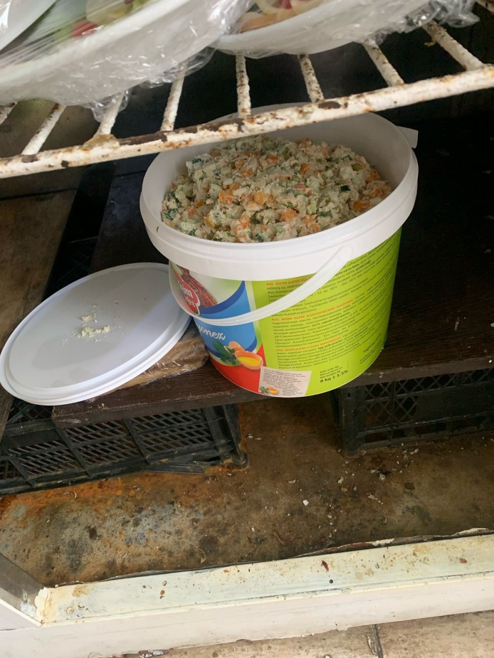 Məşhur restoran "Sərin”də mənşəyi məlum olmayan məhsullar aşkarlandı /FOTOLAR