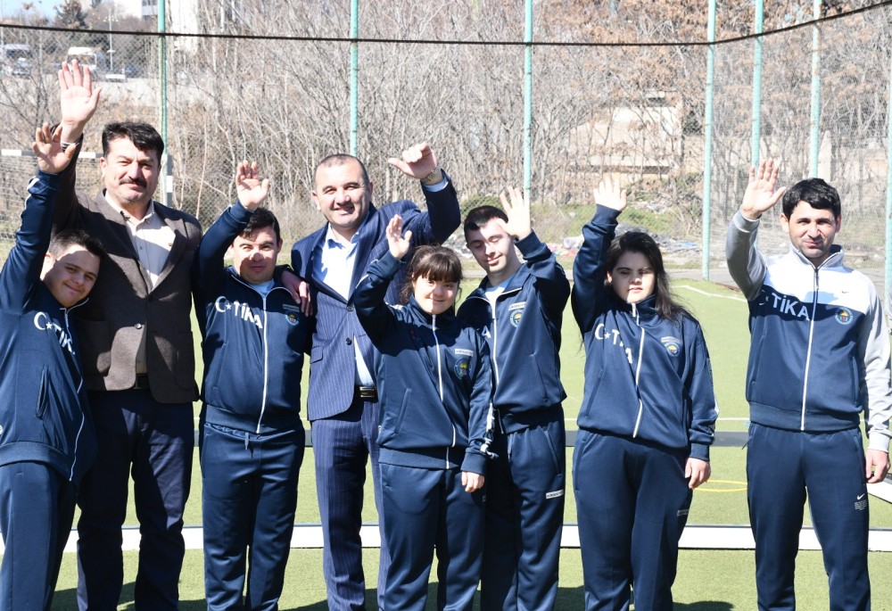 TİKA-dan Azərbaycandakı daun sindromlu idmançılara dəstək -FOTOLAR