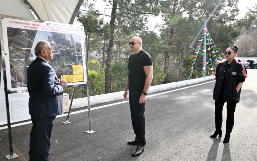 Prezident və birinci xanım Ağdərədə avtomobil yolunun açılışında -FOTOLAR