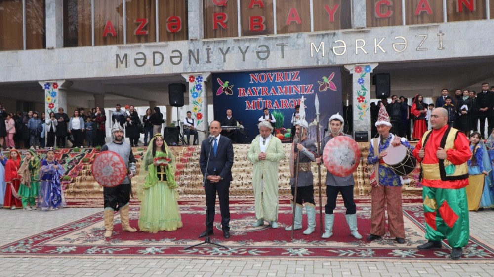 Rayon sakinləri Novruz bayramını təntənəli şəkildə qeyd ediblər-  İcra Başçısı Rəcəb Babaşovsuz / FOTO