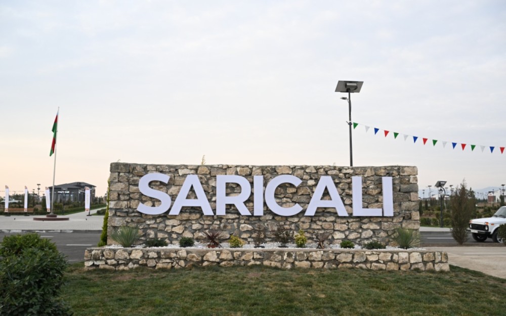 Bu gün açılışı olan Sarıcalı kəndindənFOTOLAR