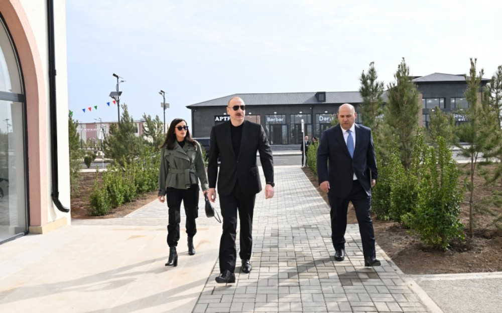 Prezident və xanımı Sarıcalı kəndinin açılışında iştirak ediblər -YENİLƏNİB (FOTOLAR+VİDEO)