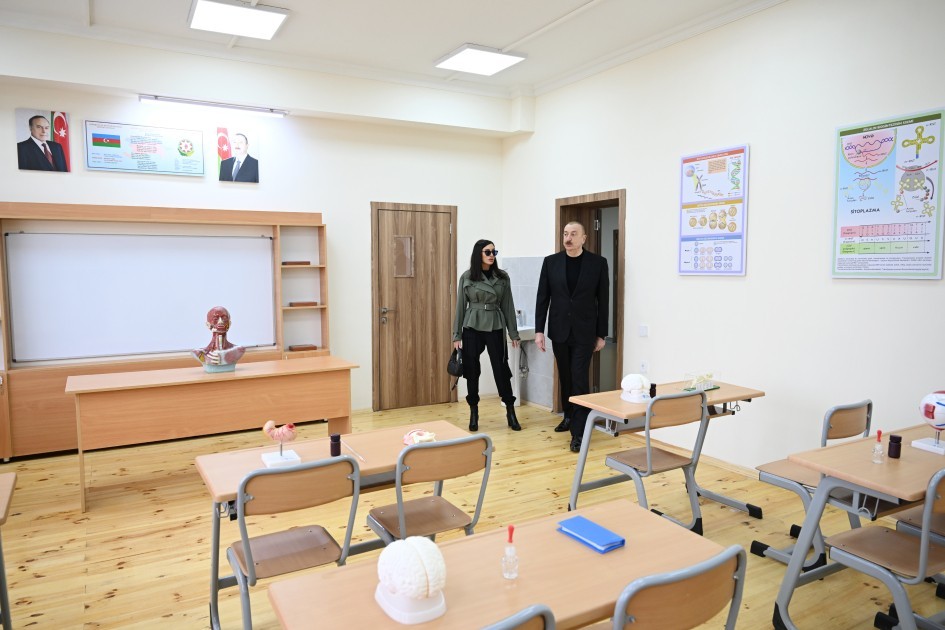 Prezident və xanımı Sarıcalı kəndinin açılışında iştirak ediblər -YENİLƏNİB (FOTOLAR+VİDEO)