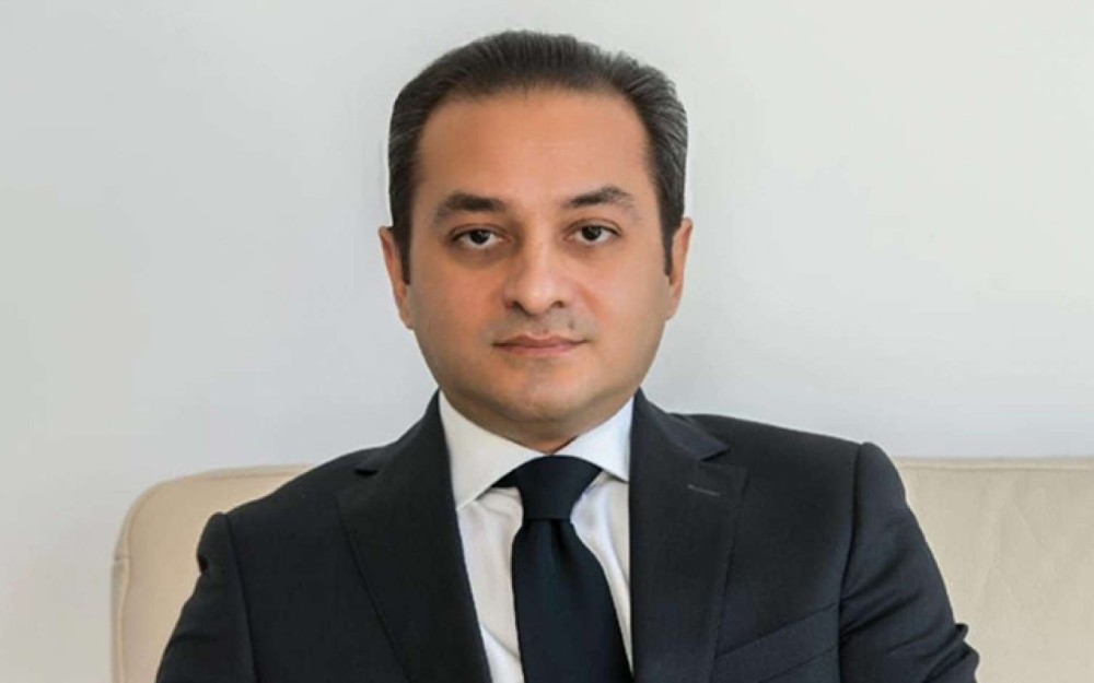 Nazir PA-nın keçmiş əməkdaşını özünə köməkçi təyin etdi - FOTO