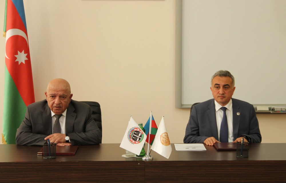Vəkillər Kollegiyası və Ədliyyə Akademiyası arasında əməkdaşlıq haqqında memorandum imzalanıb