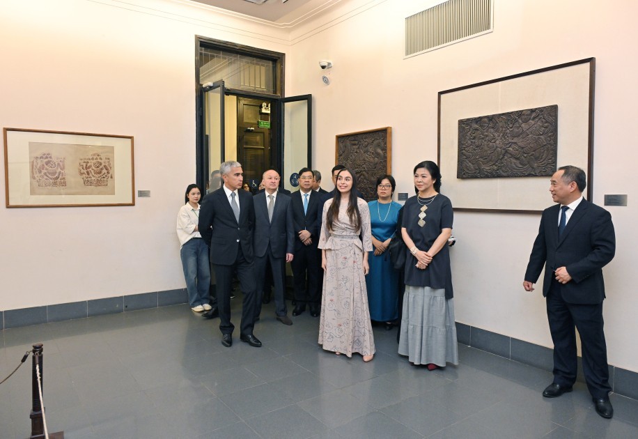 Leyla Əliyeva Vyetnamda görüş keçirdi - FOTOLAR