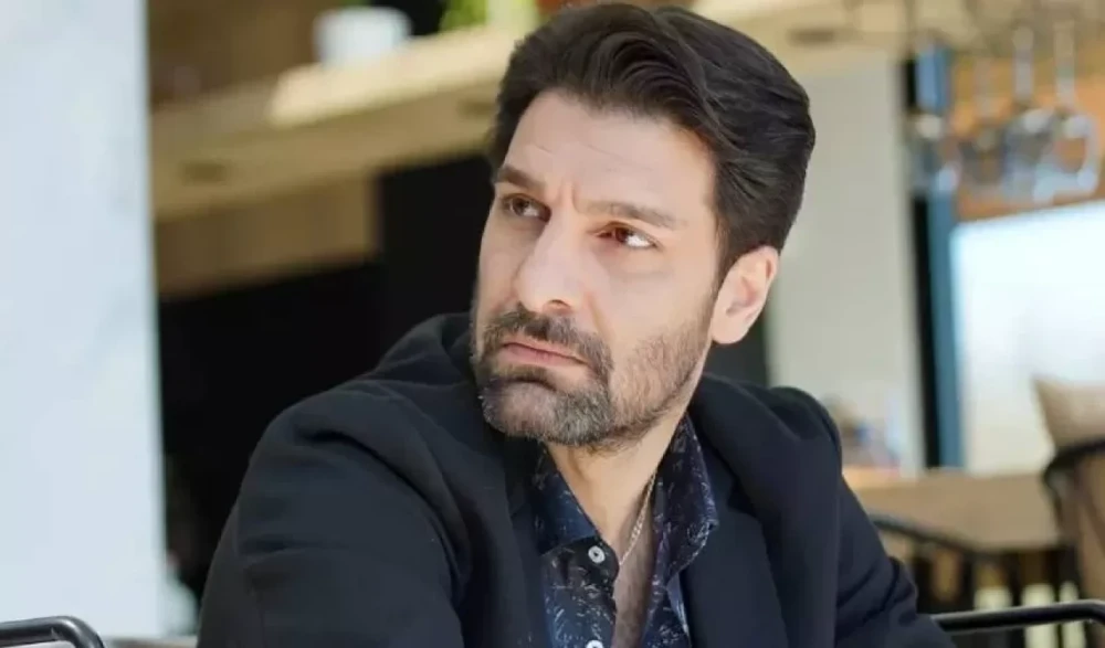 Məşhur aktyor "Deha"ya qayıdır - FOTO