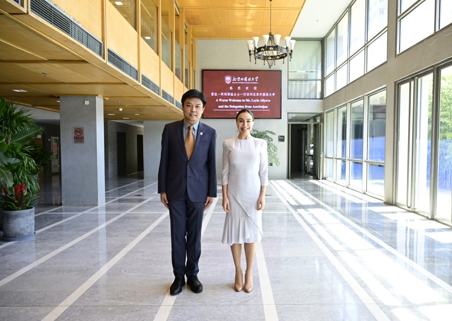 Leyla Əliyeva Pekin Xarici Dillər Universitetində - FOTOLAR