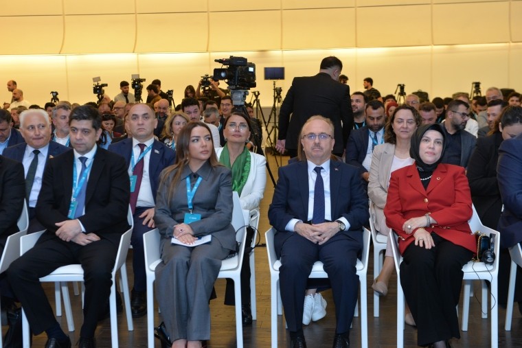 "Dildə, Fikirdə, Əməldə Birlik: Türk Dünyasının Gələcəyi Paneli” keçirildi –FOTOLAR