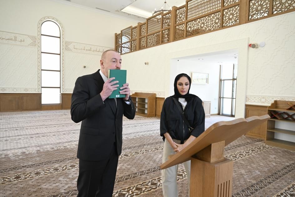 Şuşada daha bir yaşayış kompleksinin təməli qoyulub - FOTO (YENİLƏNİB)