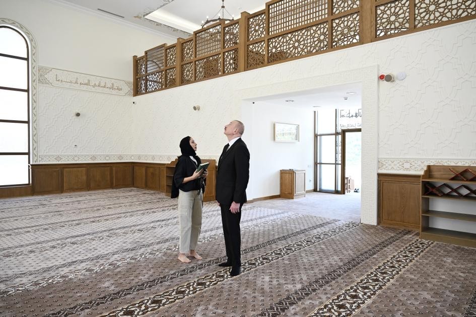 Şuşada daha bir yaşayış kompleksinin təməli qoyulub - FOTO (YENİLƏNİB)