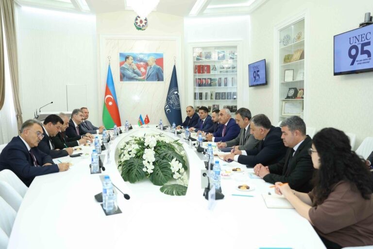 Türkiyə və ŞKTC-dən olan nümayəndə heyətləri Bakıda görüşlər keçirib