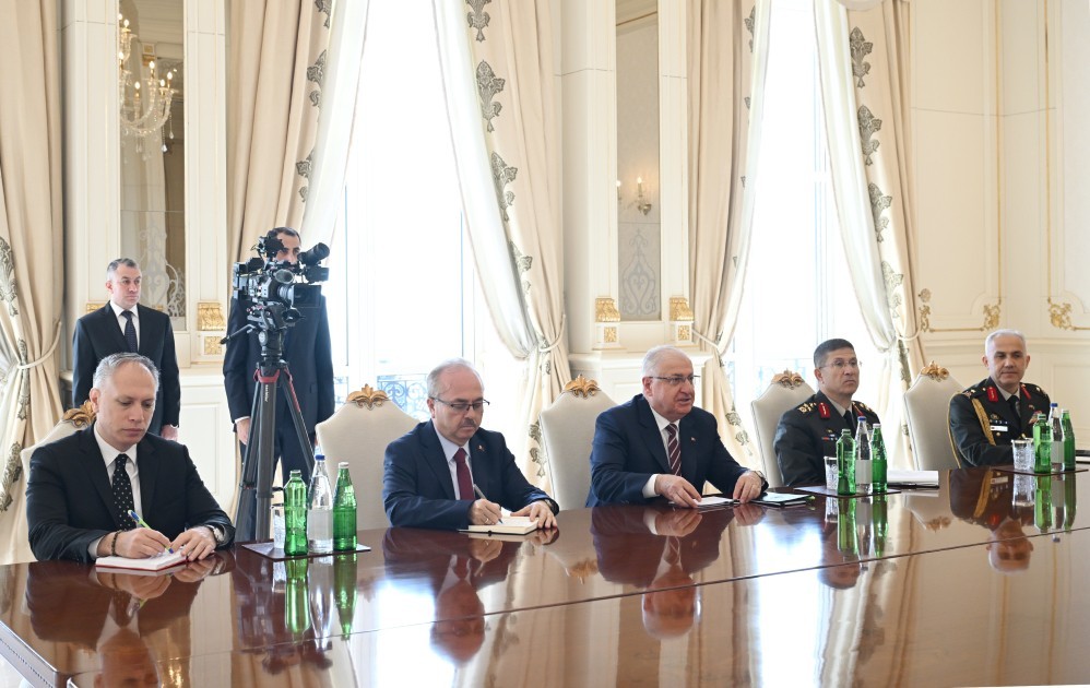 İlham Əliyev Yaşar Güləri qəbul etdi+ FOTOLAR