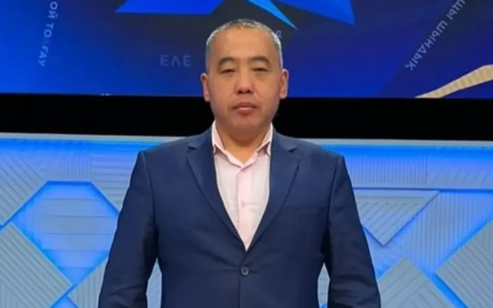 Deputatı "beşbarmaq"la vurdular+ FOTO