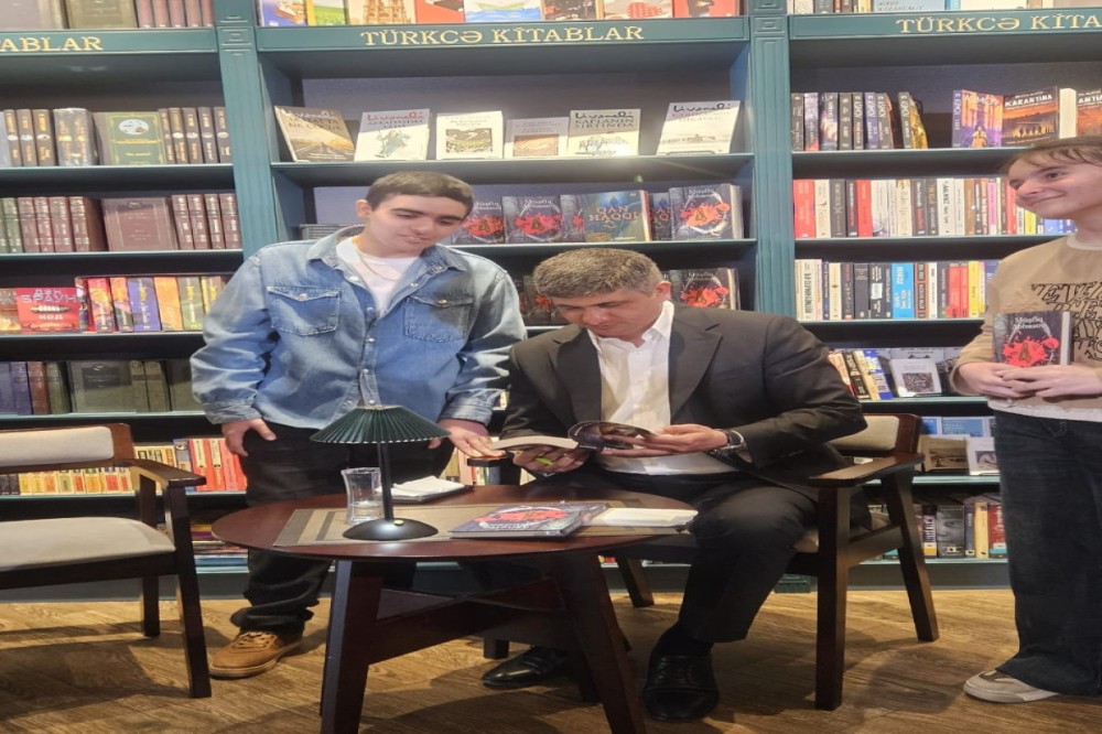 Müşfiq Abbasovla görüş keçirilib