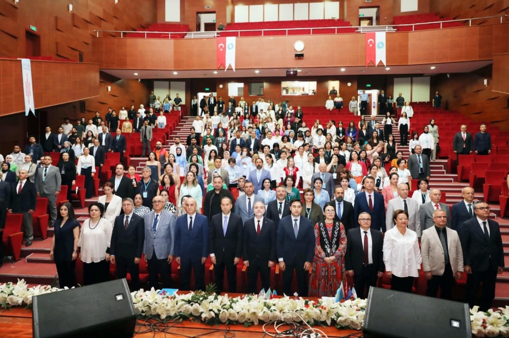 BAAU-nun tərəfdaşlığı ilə Türkiyədə XII Beynəlxalq Türk Dünyası Araşdırmaları Simpoziumu keçirildi