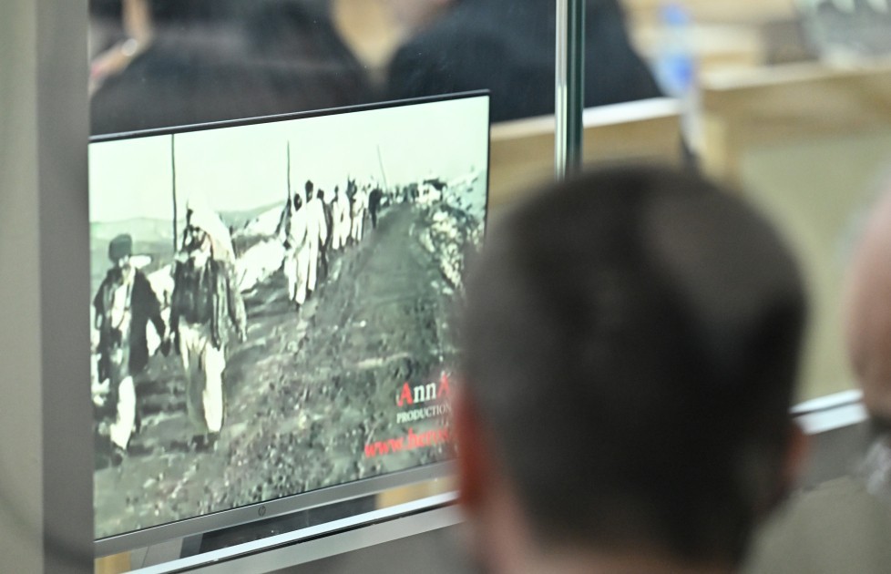 "Komandirlərdən biri qardaşım olub"- İşğal etirafları (FOTOLAR)