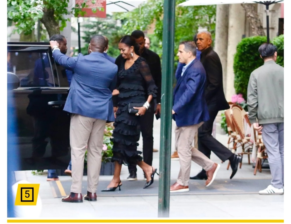 Mişel və Barak Obamadan Nyu-Yorkda romantik axşam yeməyi- Boşanma xəbərinə belə cavab verdi+FOTO