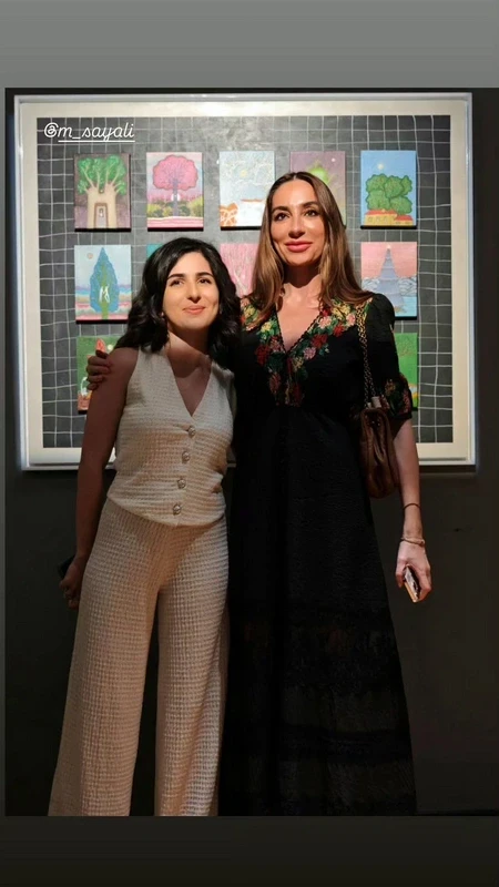 Arzu Əliyeva rəsm qalereyasında - FOTOLAR