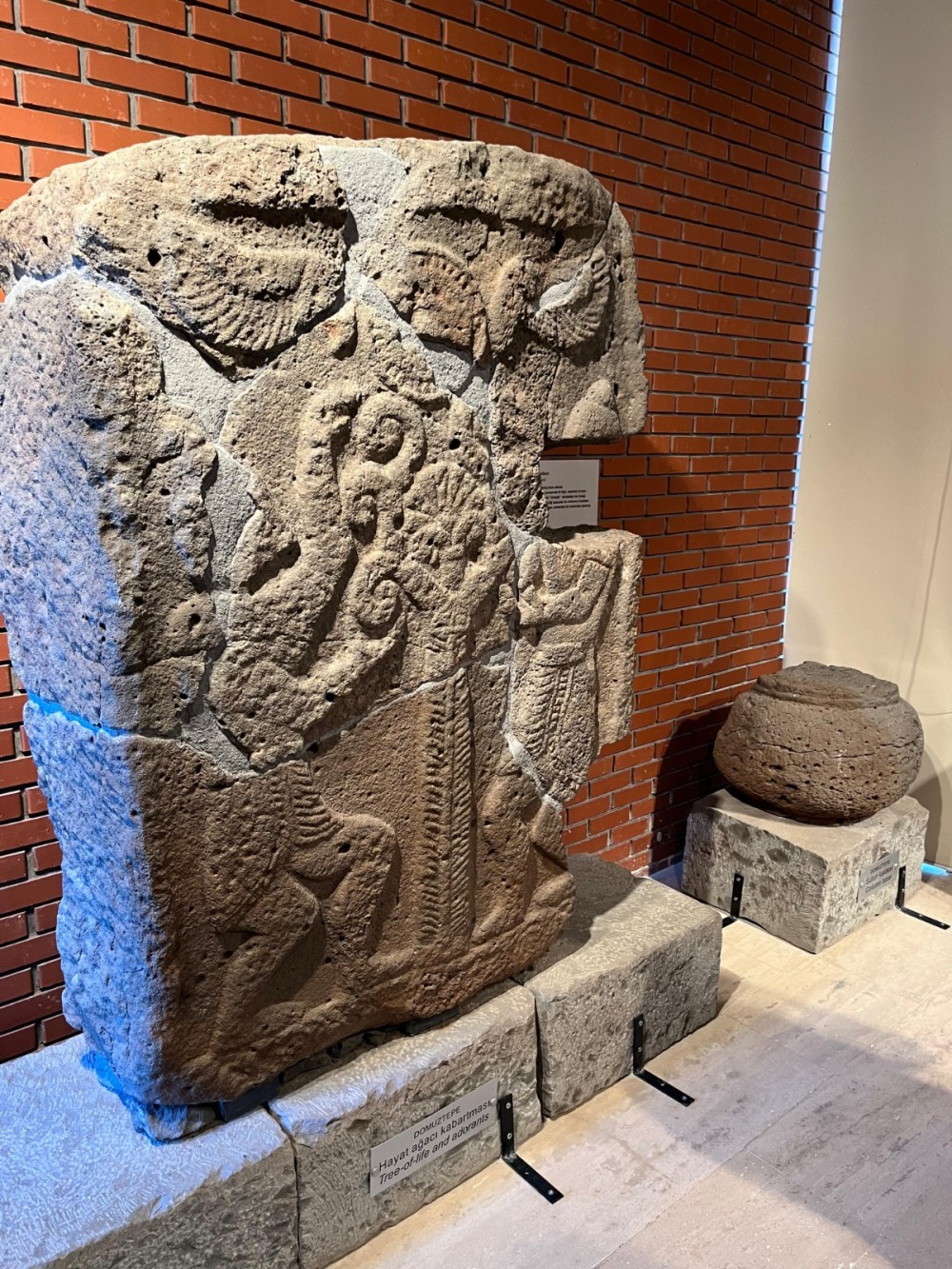 Karatepe-Aslantaş Yazıları UNESCO-nun “Dünyanın Yaddaşı” Reyestrinə daxil edilib