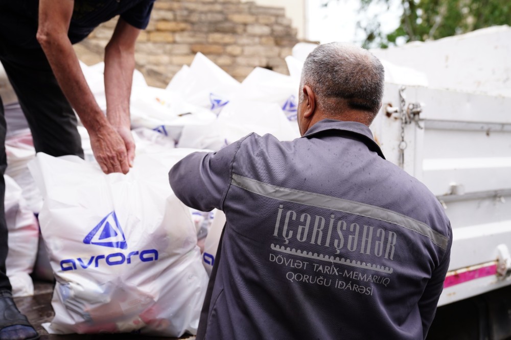Avrora Qrup Qurban Bayramı münasibətilə yardım aksiyası keçirib(R)