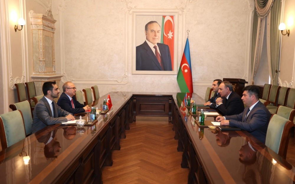 Baş prokuror Türkiyənin səfiri ilə görüşdü - FOTOLAR