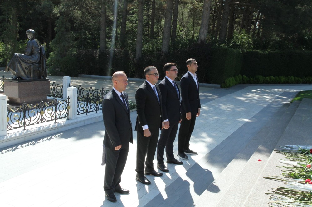 Azərbaycanda 2700-dən çox vəkil fəaliyyət göstərəcək