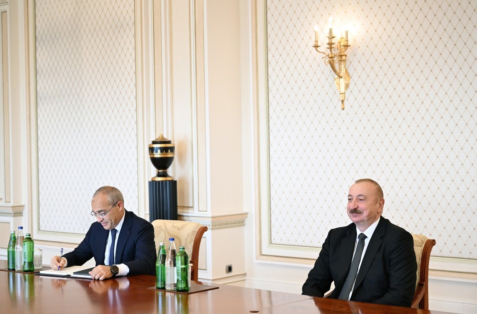 Prezident gürcüstanlı naziri qəbul etdi -FOTOLAR