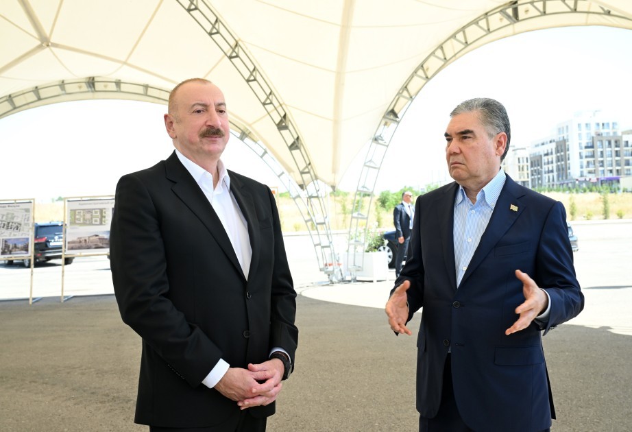 Liderlər Füzuli şəhərinin dağıdılmış yerlərinə baxıblar - FOTOLAR