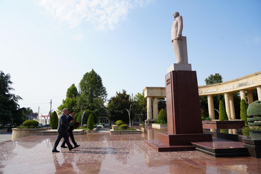 Nazir Ağsuda vətəndaşları qəbul etdi -Fotolar