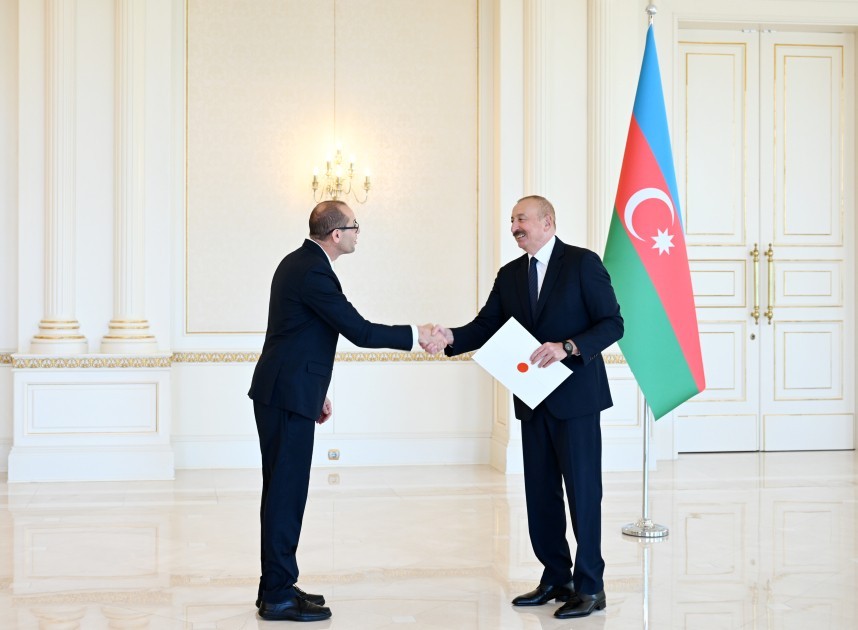 Prezident İsrailin yeni səfirinin etimadnaməsini qəbul edib- FOTOLAR