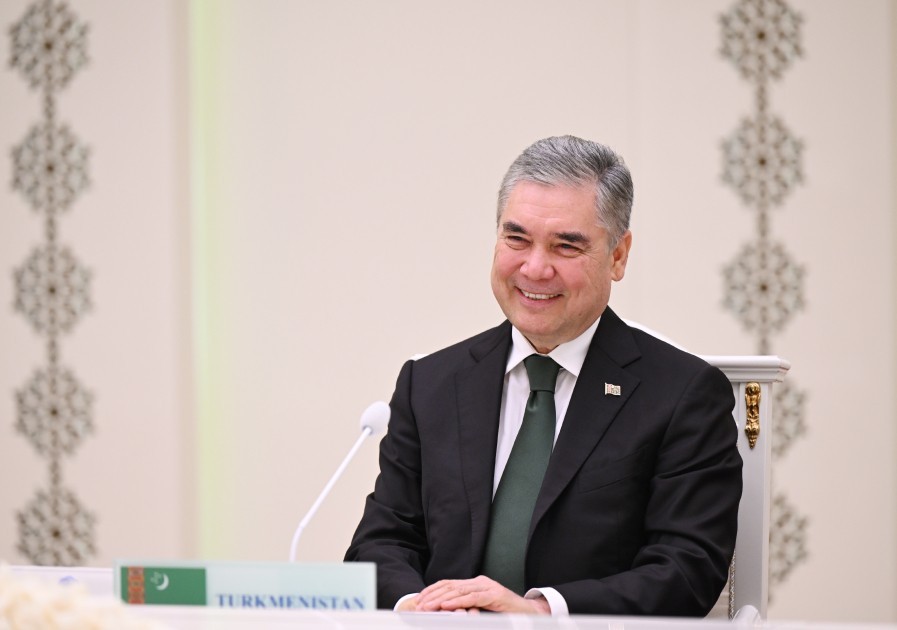 İlham Əliyevin Berdiməhəmmədovla geniş tərkibdə görüşü oldu -FOTOLAR (YENİLƏNİB)