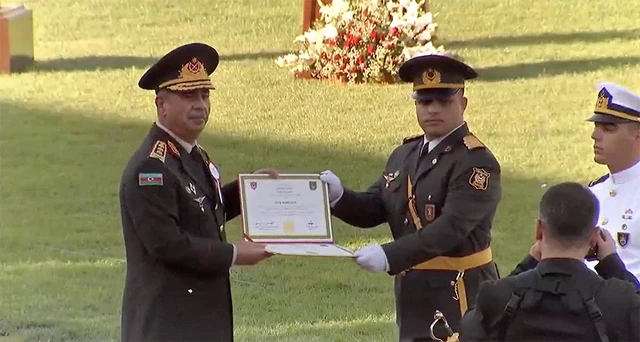 Zakir Həsənov Türkiyədə hərbi məktəblərin buraxılış mərasimlərində iştirak edib